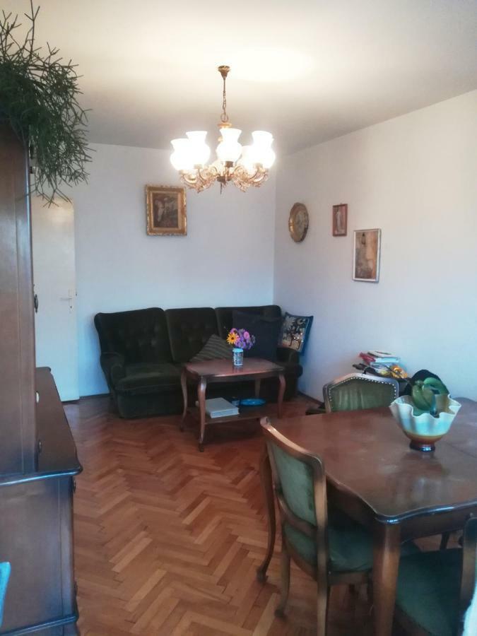 The Pioneers Home Skopje Exterior photo
